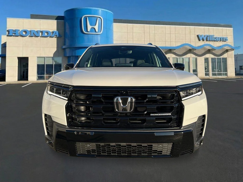 New 2026 PLATINUM WHITE PEARL Honda Black Edition image 8