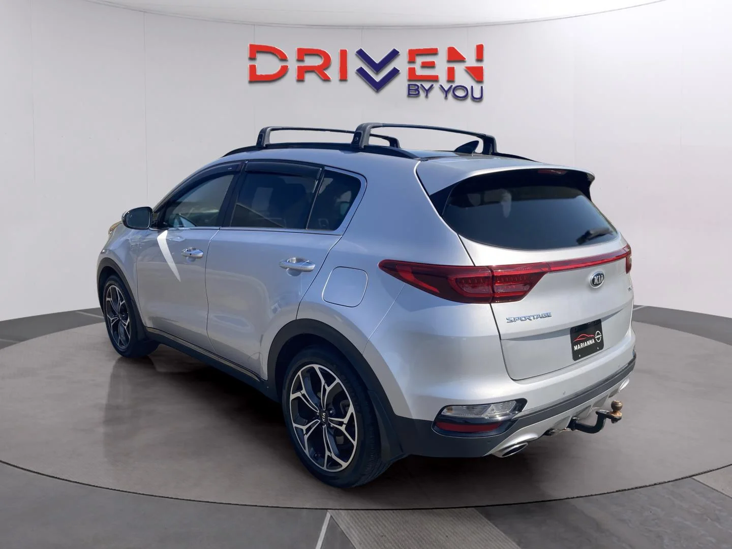 Used 2022 Sparkling Silver Kia SX Turbo image 4