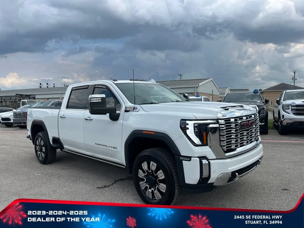 Used 2024 Summit White GMC Denali image 2