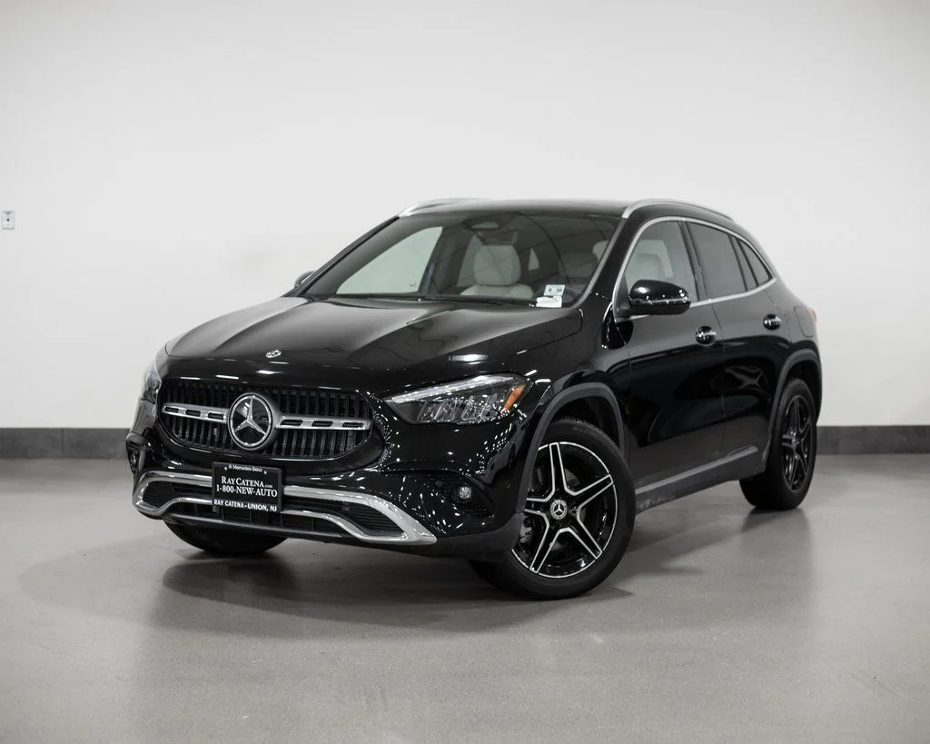 Used 2026 Black Mercedes-Benz GLA 250 image 1