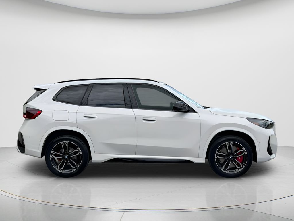 New 2026 Alpine White BMW xDrive28i image 4