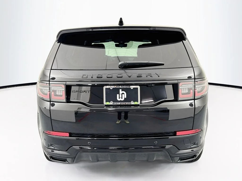 New 2026 Santorini Black Land Rover Landmark image 6