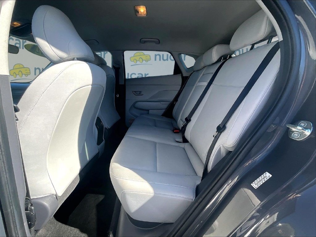 Used 2024 Gray Hyundai SEL image 14