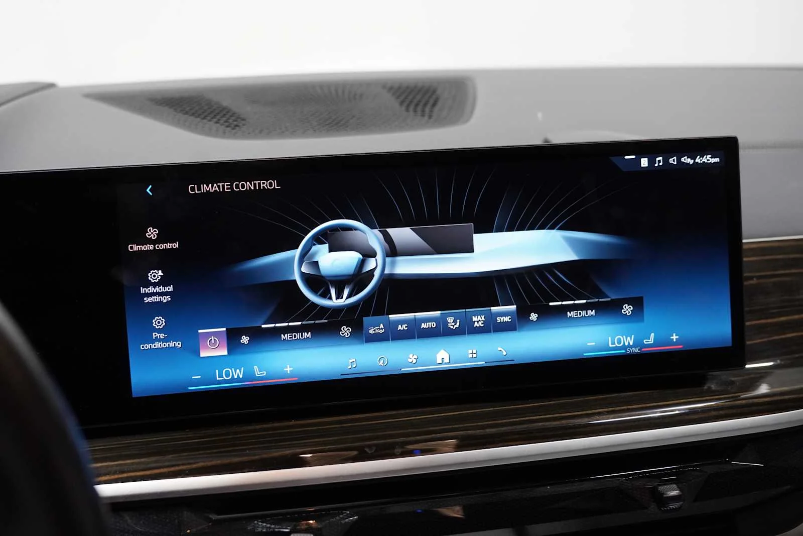 Certified Used 2025 Alpine White BMW xDrive40i image 17