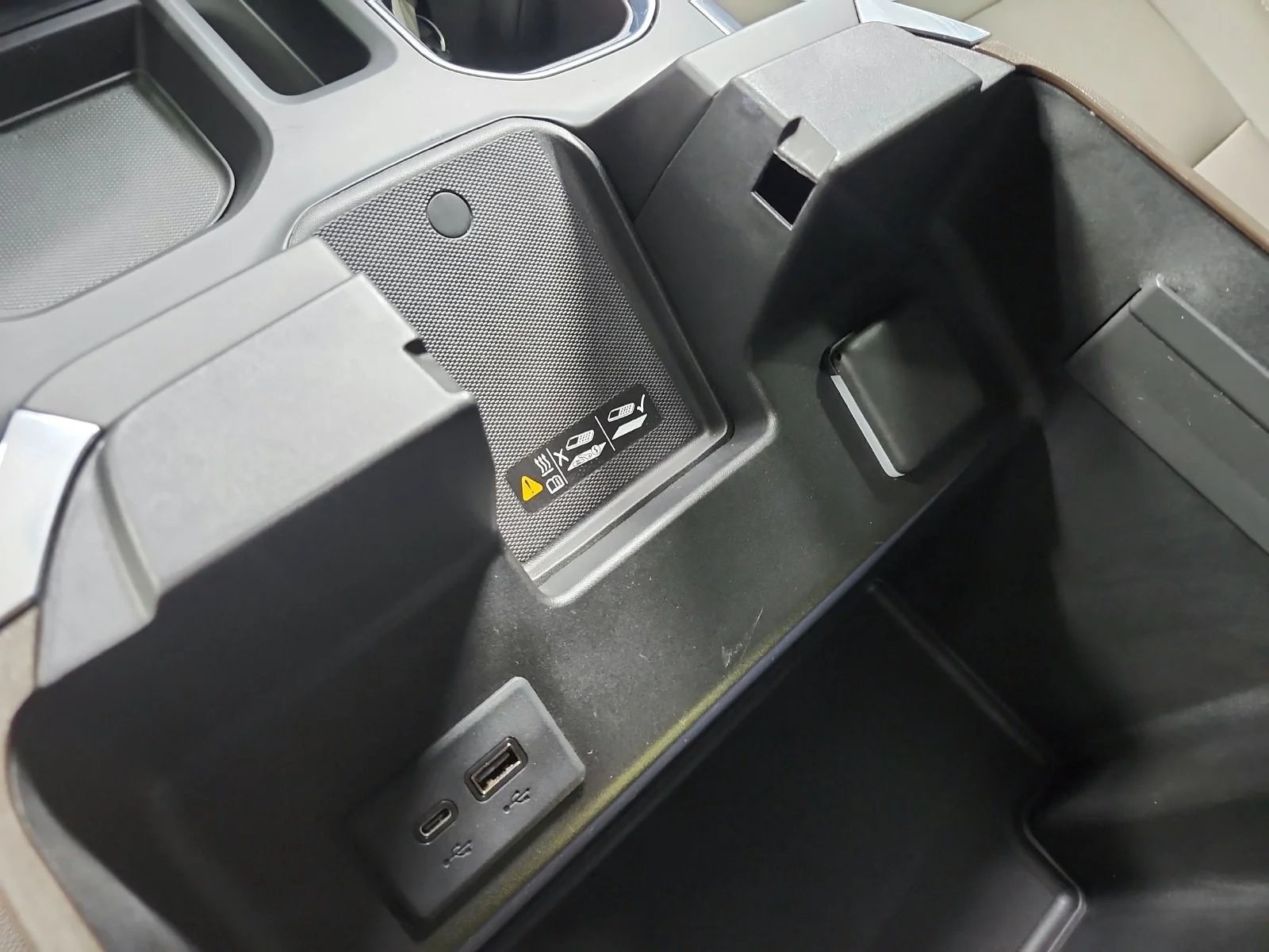 Used 2024 Black Chevrolet RST image 35