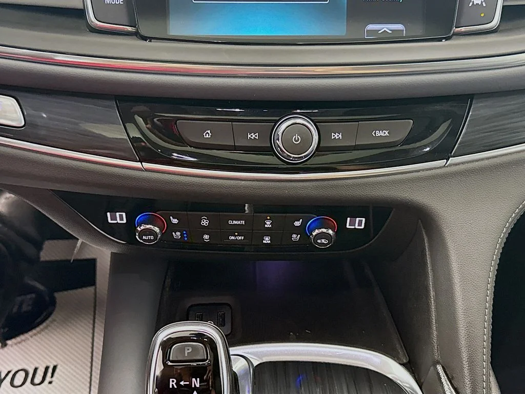 Used 2019 Ebony Twilight Metallic Buick Premium image 15