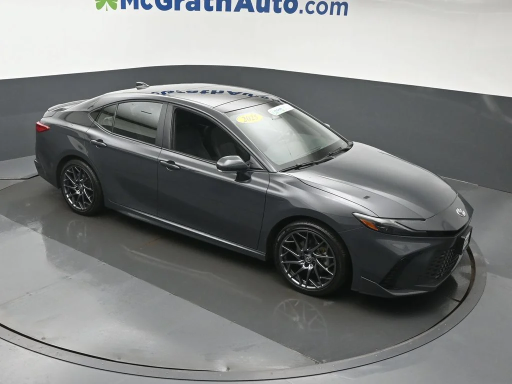 Used 2025  Toyota XSE image 3