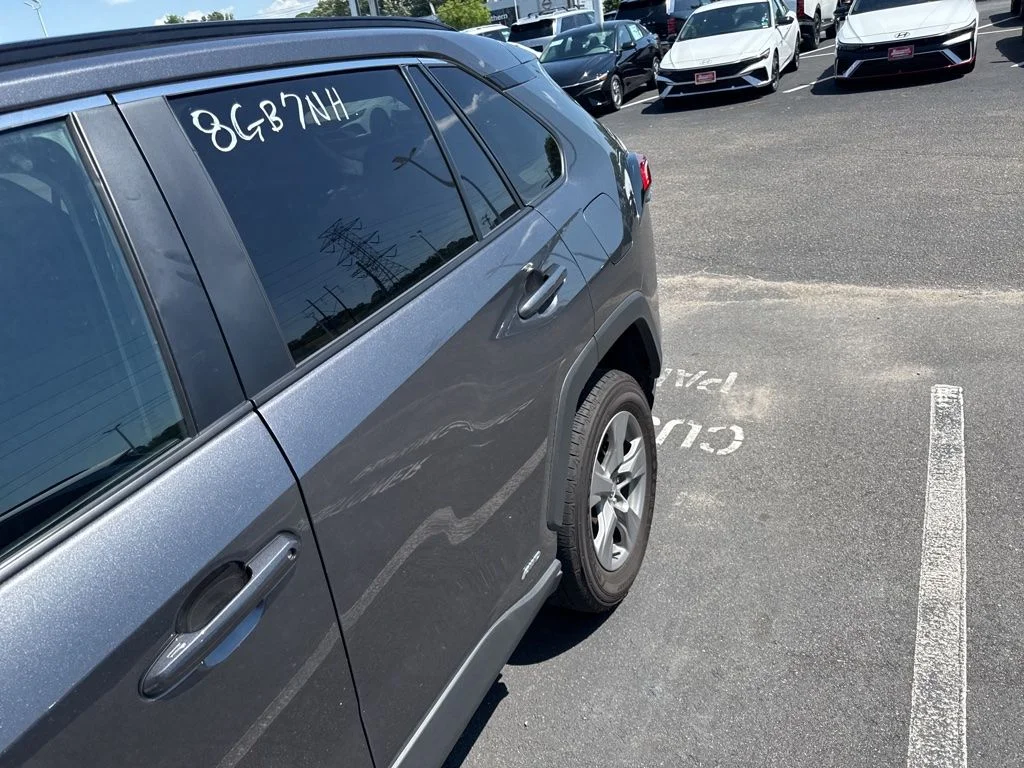 Used 2025 Gray Toyota XLE image 4