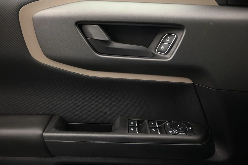New 2026 Space White Metallic Ford Big Bend® image 20