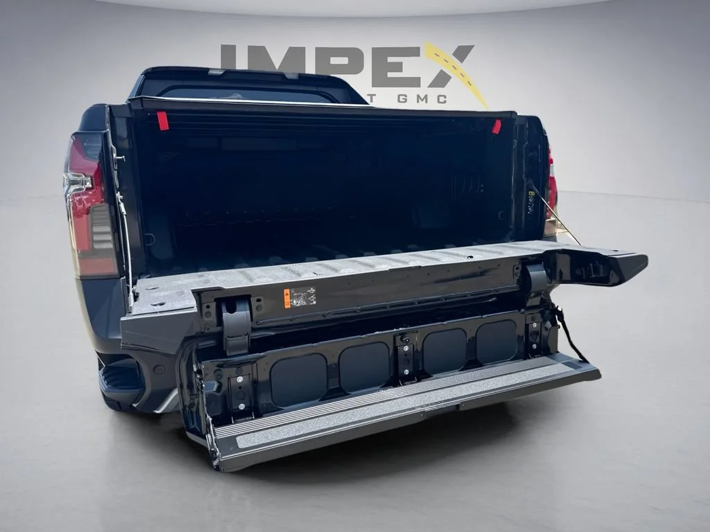 Used 2026 Black Chevrolet LT - Max Range image 30