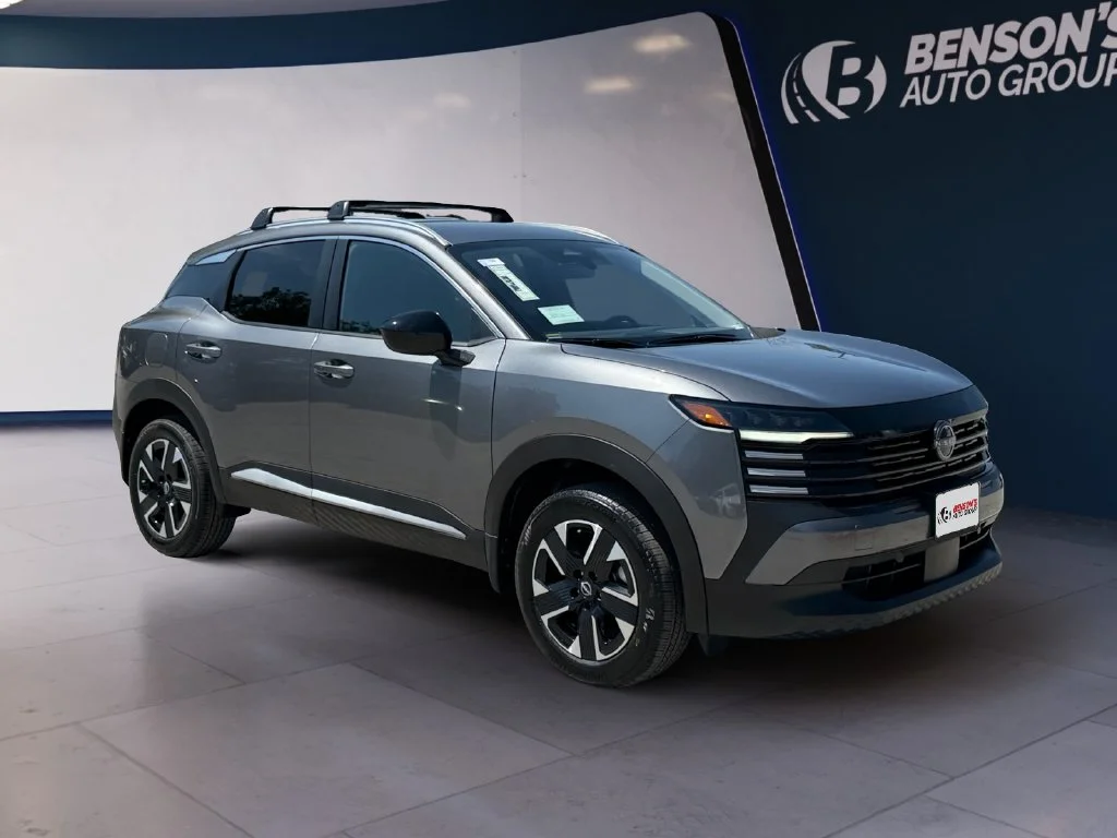 New 2027 Gray Nissan SV image 7