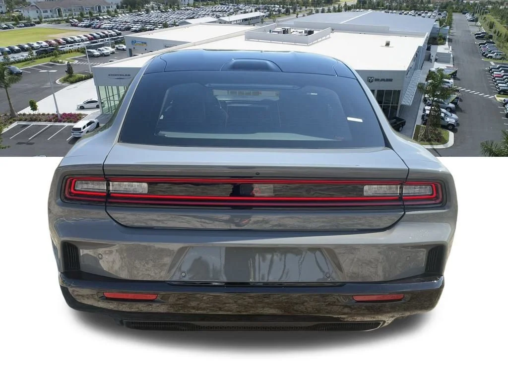 New 2026 Destroyer Gray Exterior Paint Dodge R/T Scat Pack image 5