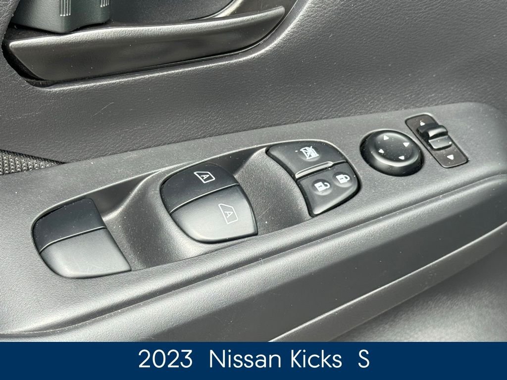Used 2023 Black Nissan S image 17