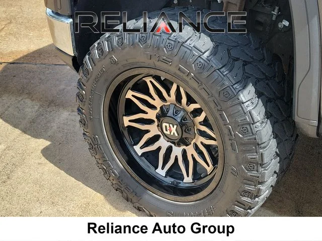 Used 2023 Silver GMC SLT image 8