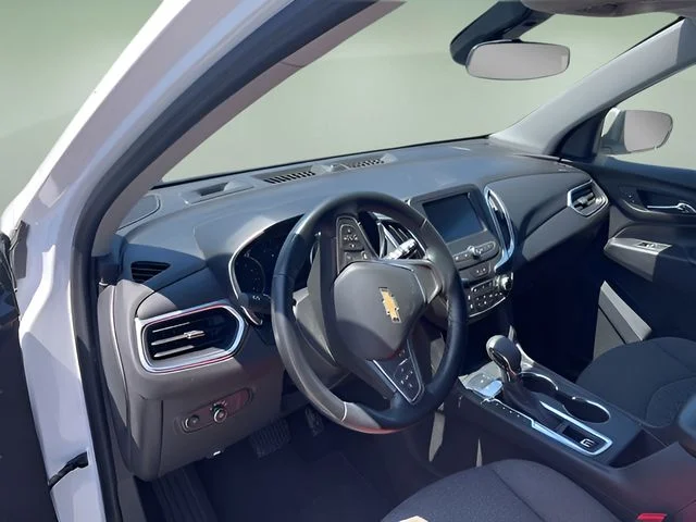 Used 2024 White Chevrolet LT image 9
