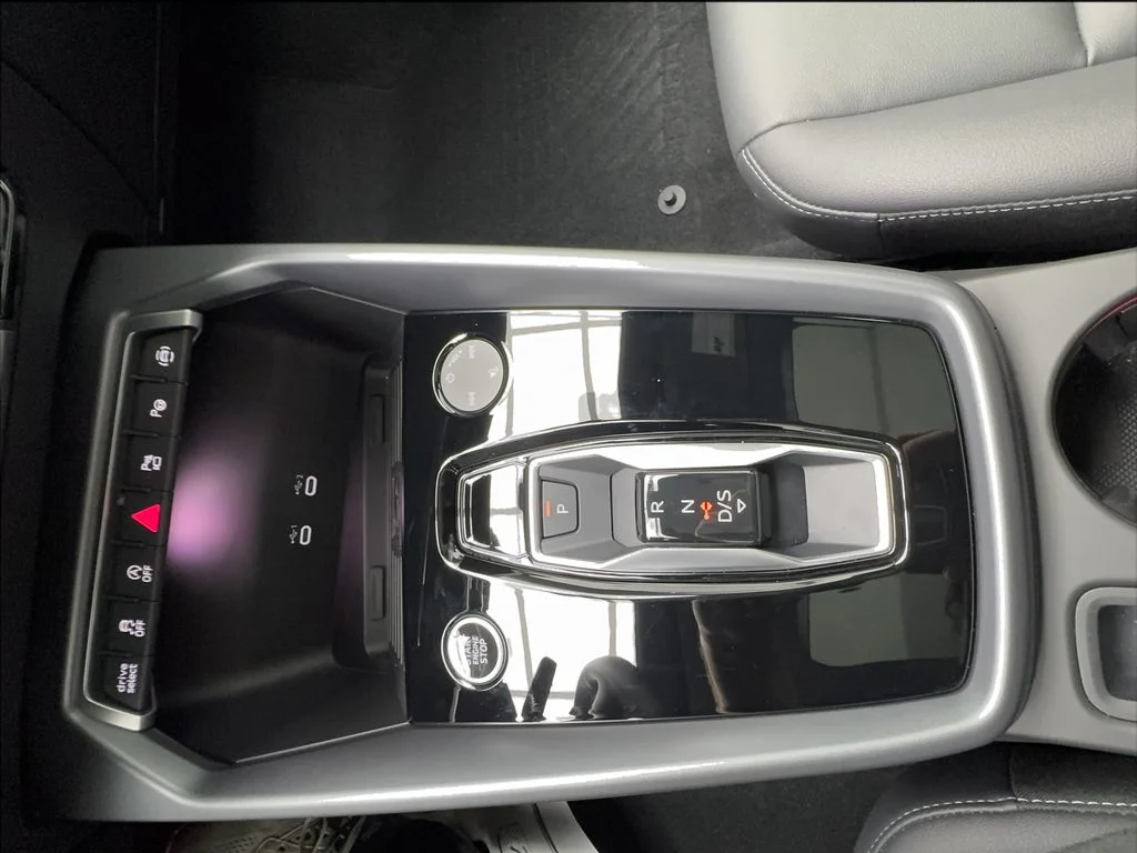 Used 2025 White Audi 40 Premium image 45