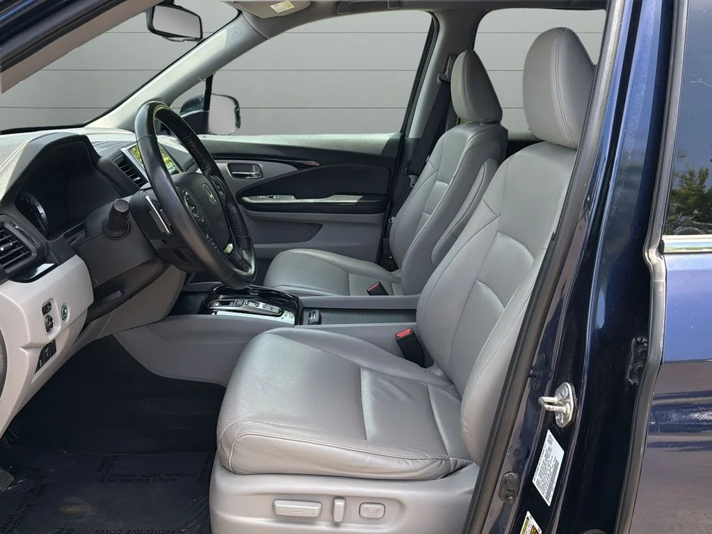 Used 2020 Blue Honda RTL-E image 10