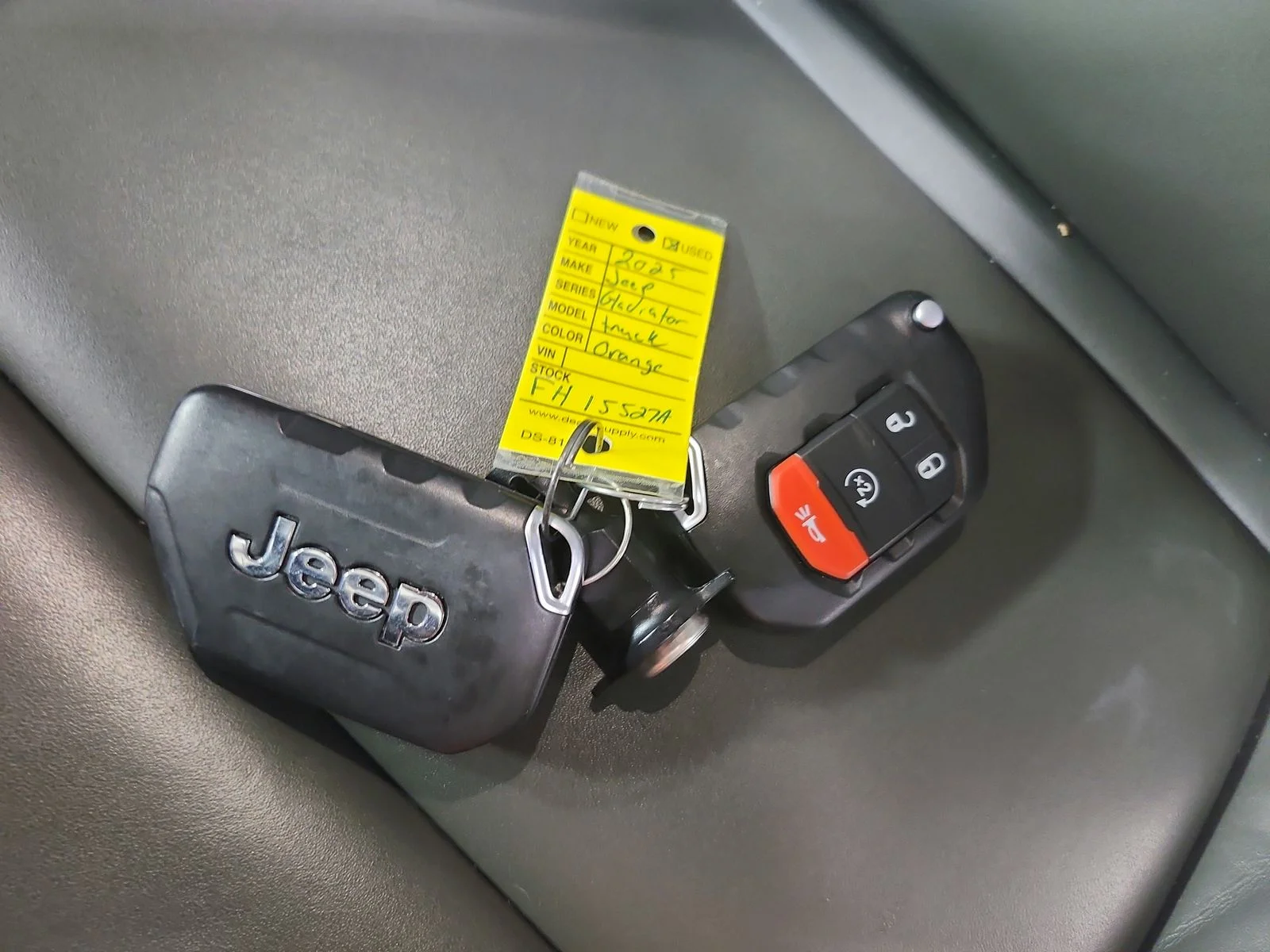 Used 2025 JOOSE Jeep Mojave image 52