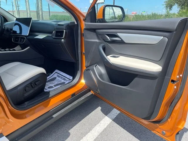 New 2025 Orange VinFast Plus image 21