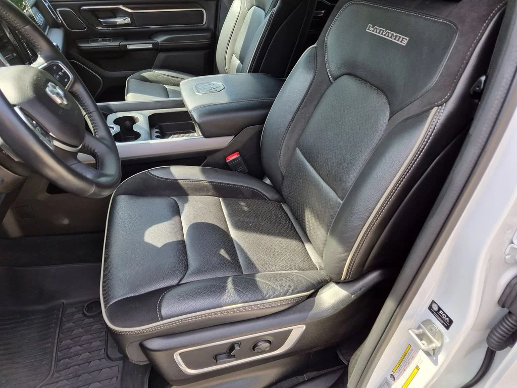 Used 2023 White Ram Laramie image 25