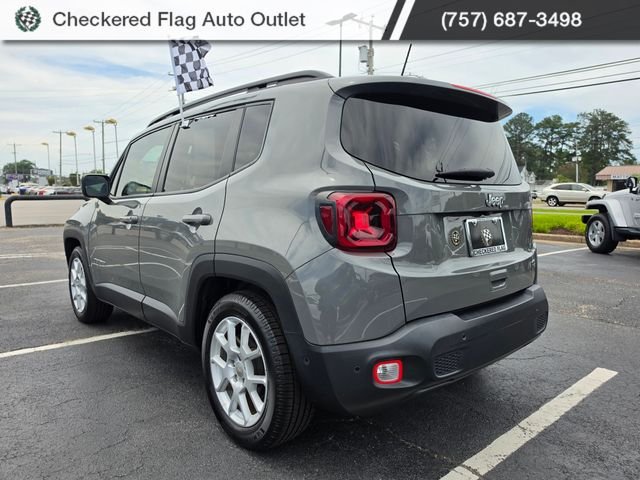 Used 2021 Sting-Gray Clearcoat Jeep Latitude image 5