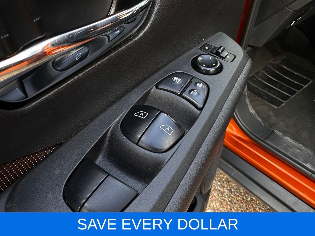 Used 2023 Orange Nissan SR image 6