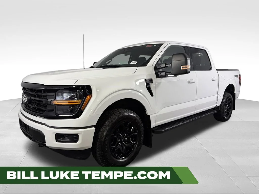 Used 2025 Oxford White Ford XLT image 1