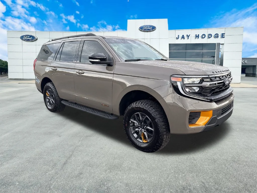 New 2027 Marsh Gray Ford Tremor® image 1