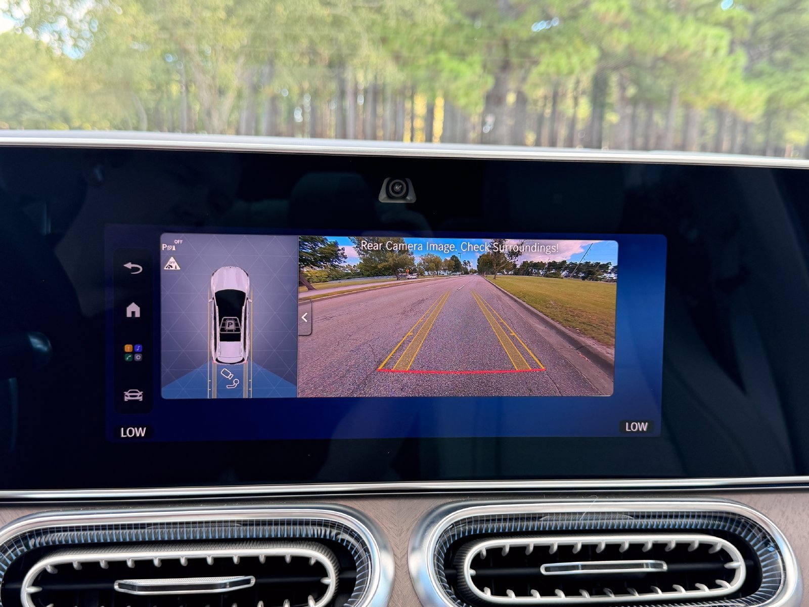 New 2027 White Mercedes-Benz GLS 450 image 4