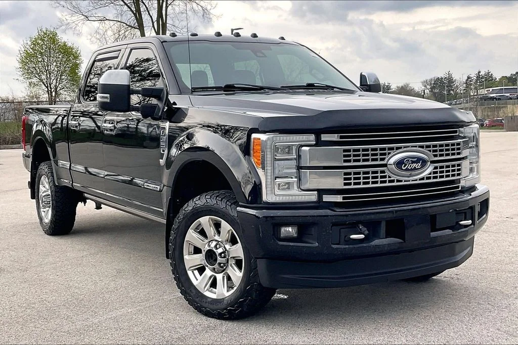 Used 2017 Black Ford Platinum image 34