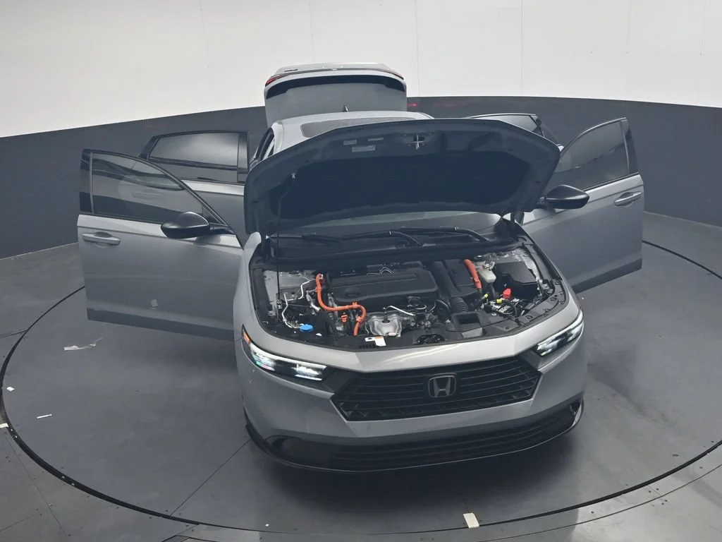 Used 2024  Honda Sport-L image 40