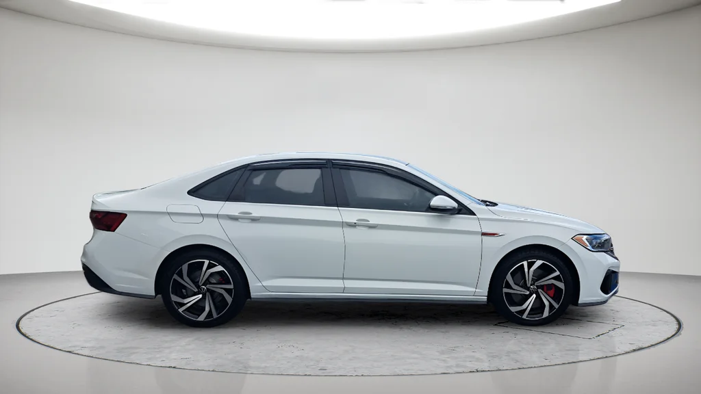 Used 2023 White Volkswagen 2.0T Autobahn image 6