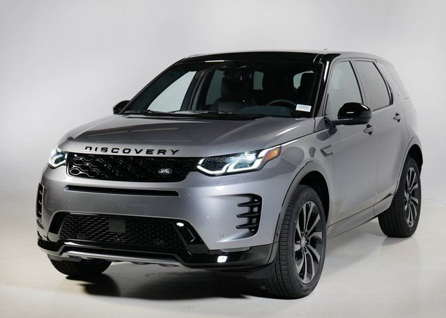 2025 Land Rover Discovery Sport SE