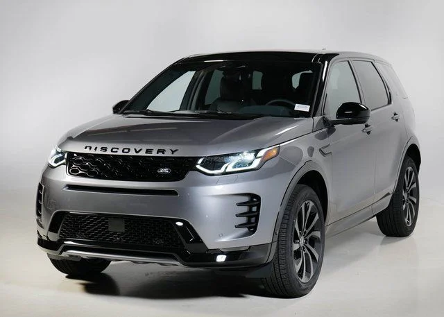 2025 Land Rover Discovery Sport SE