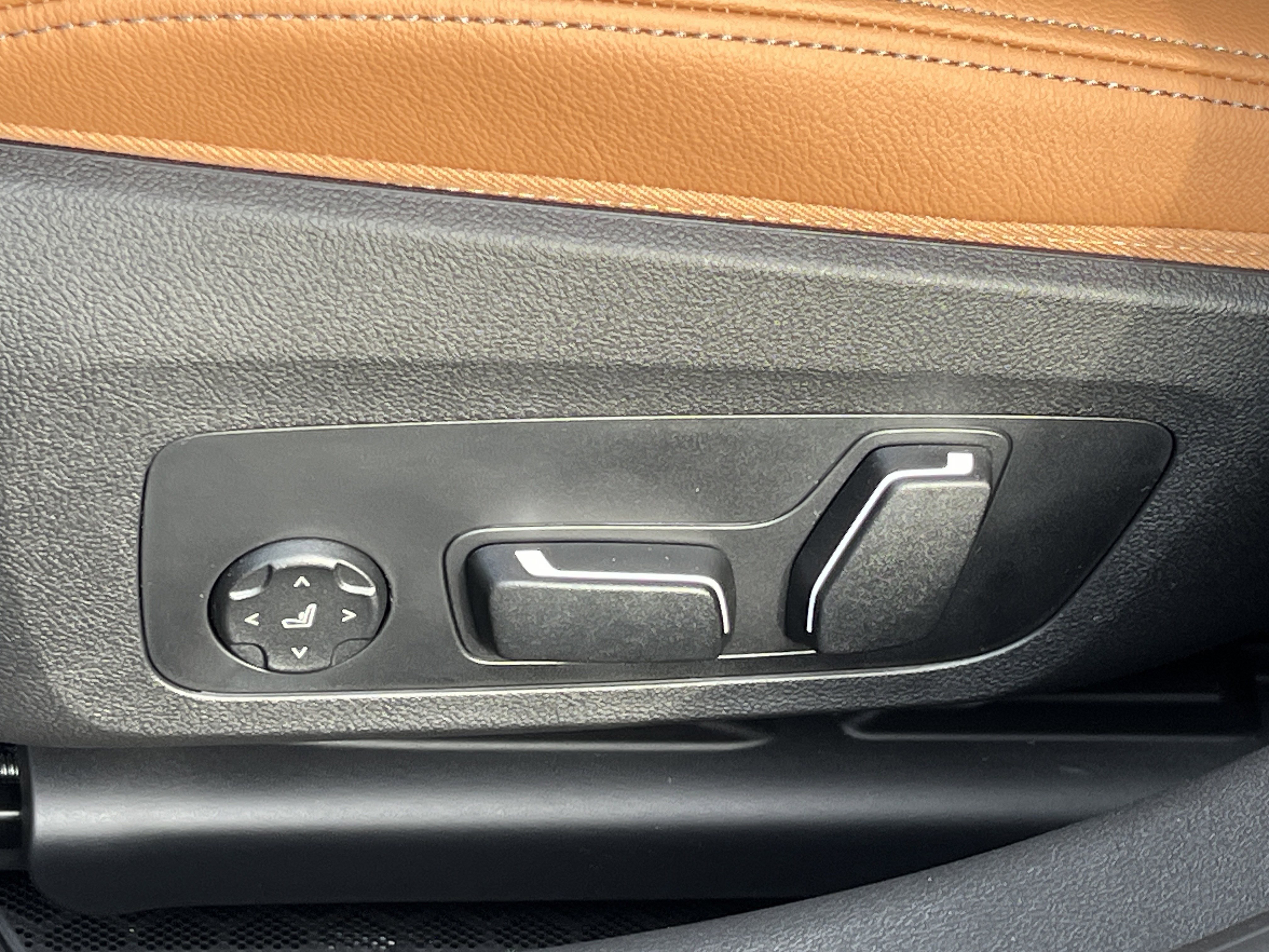 New 2026 Dravit Grey Metallic BMW 330i image 19