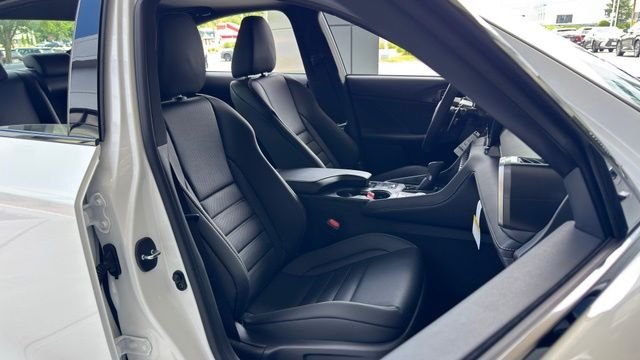 New 2026 Ultra White Lexus F SPORT AWD image 10