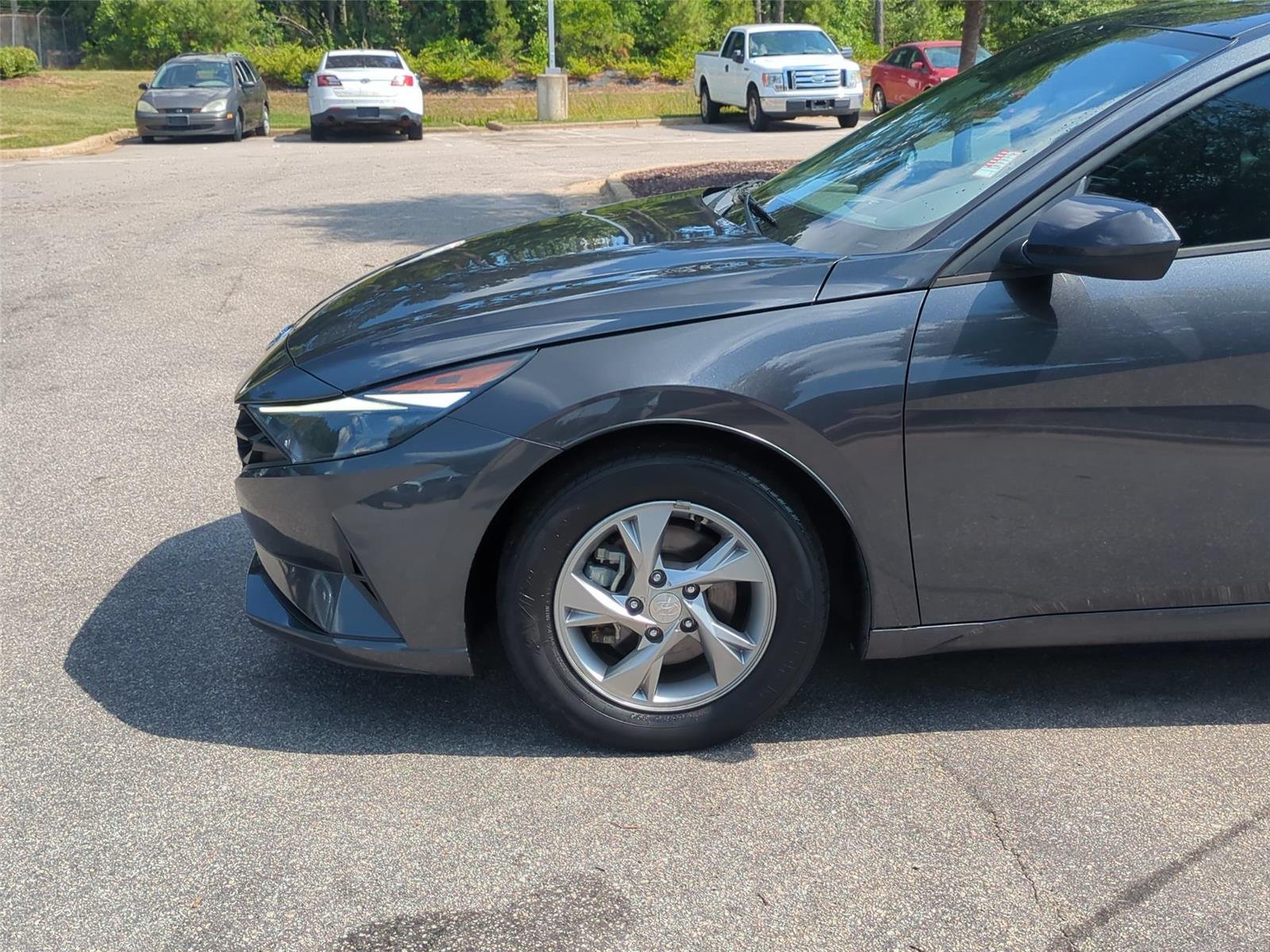 Used 2021 FLUID METAL HYUNDAI SE image 10