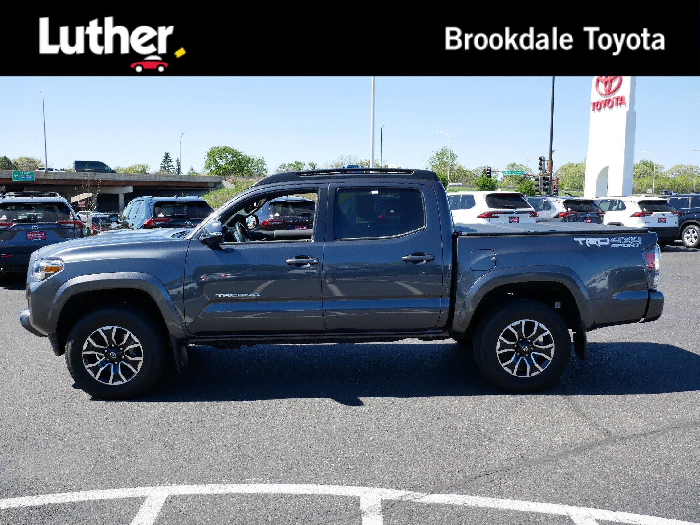 2023 Toyota Tacoma TRD Sport Double Cab 4WD V6 Auto SB's photo