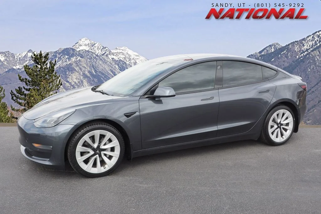 2021 Tesla Model 3 Base
