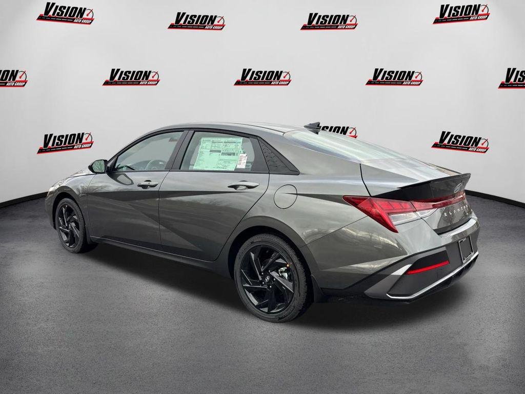 New 2026 Gray Hyundai SEL Sport image 7