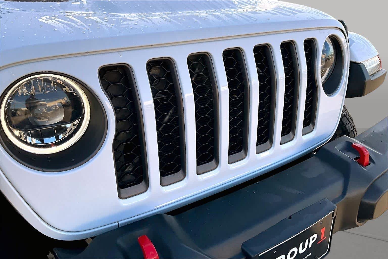 Used 2023 Bright White Clearcoat Jeep Rubicon image 30