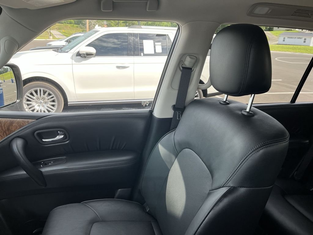 Used 2024 Blue Nissan SL image 25