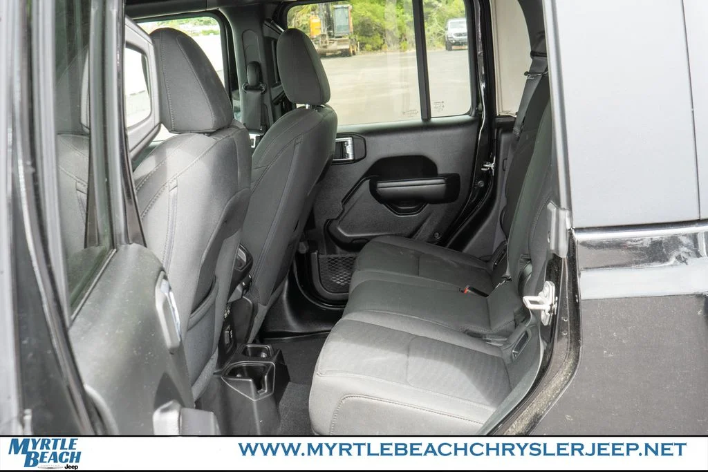 Used 2021 Black Clearcoat Jeep Sport image 13