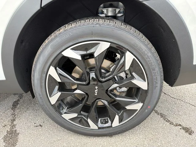 New 2026 Ivory Silver Kia EX image 26