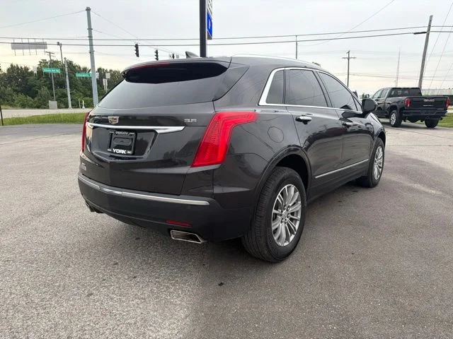 Used 2017 Gray Cadillac Luxury image 6