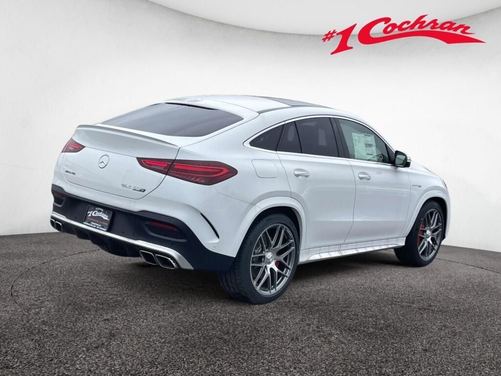 New 2026 MANUFAKTUR Moonlight White Metallic Mercedes-Benz AMG® GLE 63 S image 7