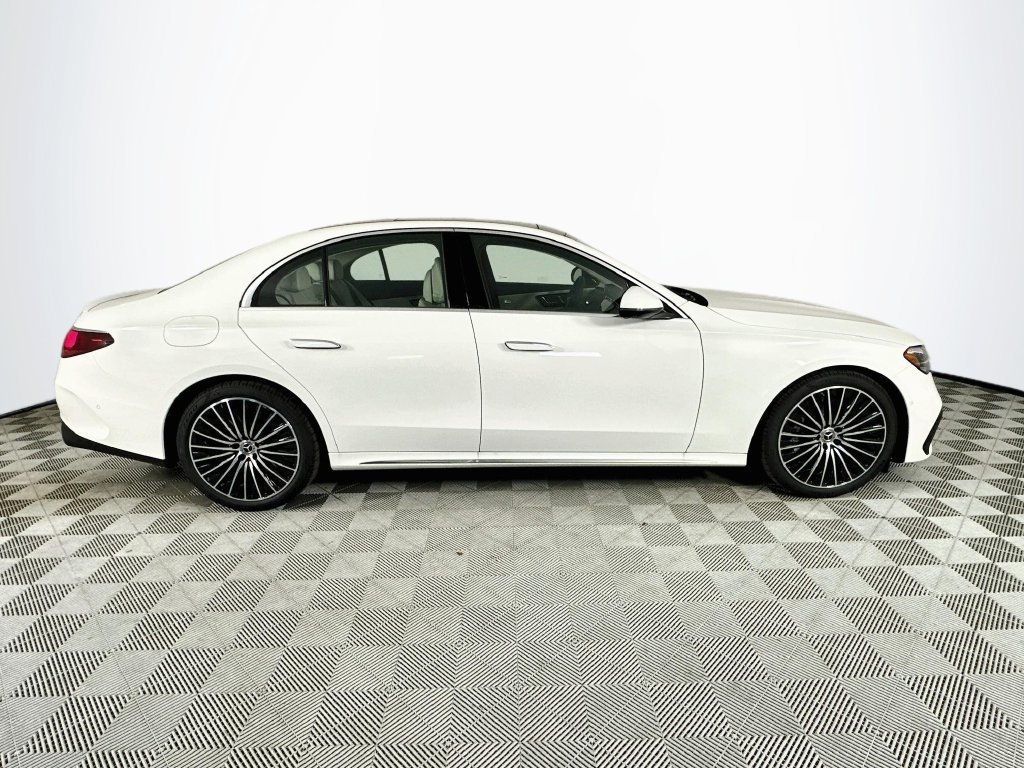 New 2027 Polar White Mercedes-Benz E 450 image 42