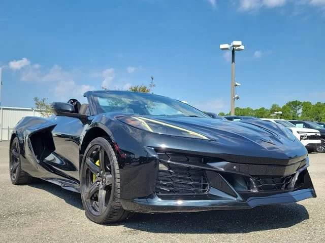 2023 Chevrolet Corvette 3LZ - Photo 9