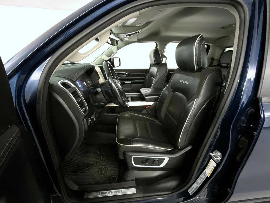 Used 2022 Blue Ram Laramie image 10
