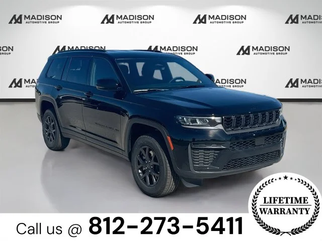 New 2027 Black Jeep Laredo Altitude image 3